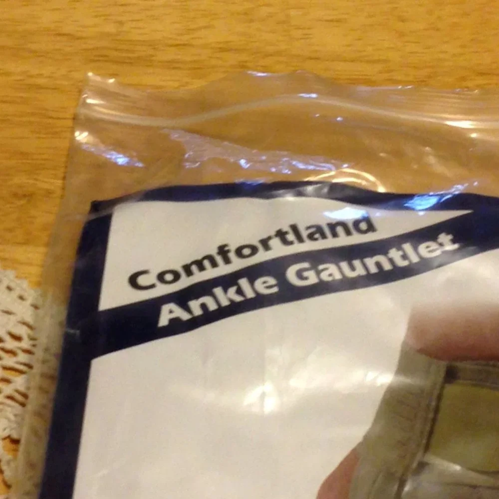 Ankle gauntlet diabetic sock